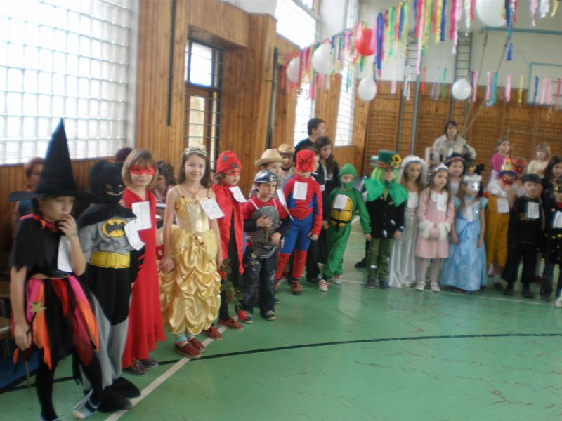 predstavovanie masiek 1.JPG